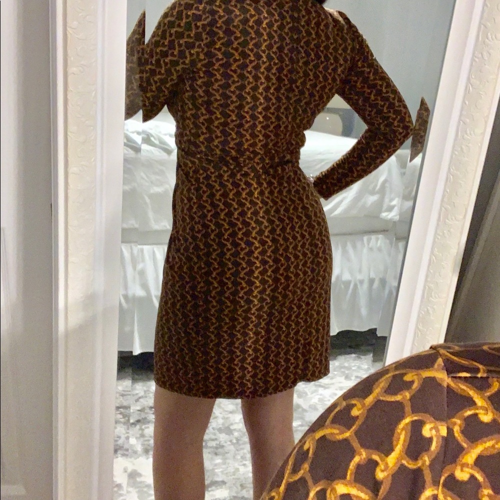 Dress - Picture 4 of 5